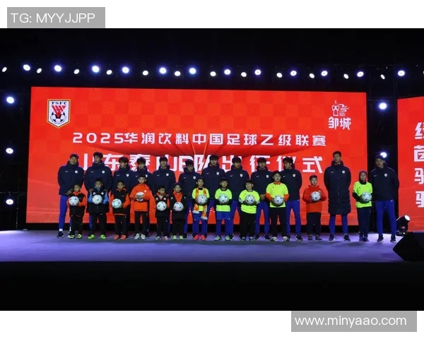 全国足球明星的崛起与发展历程探讨及其对中国足球的影响